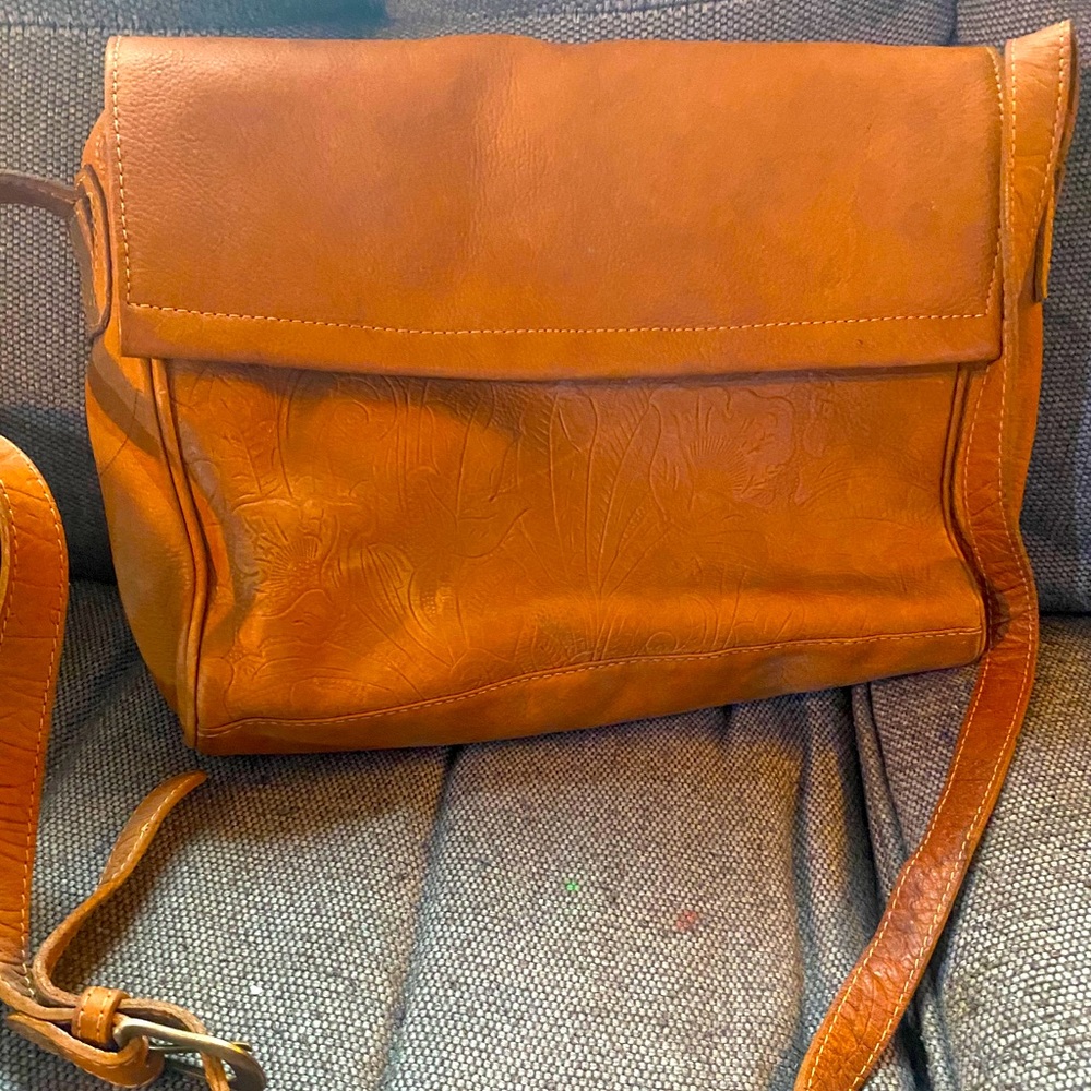 Leather fossil bag